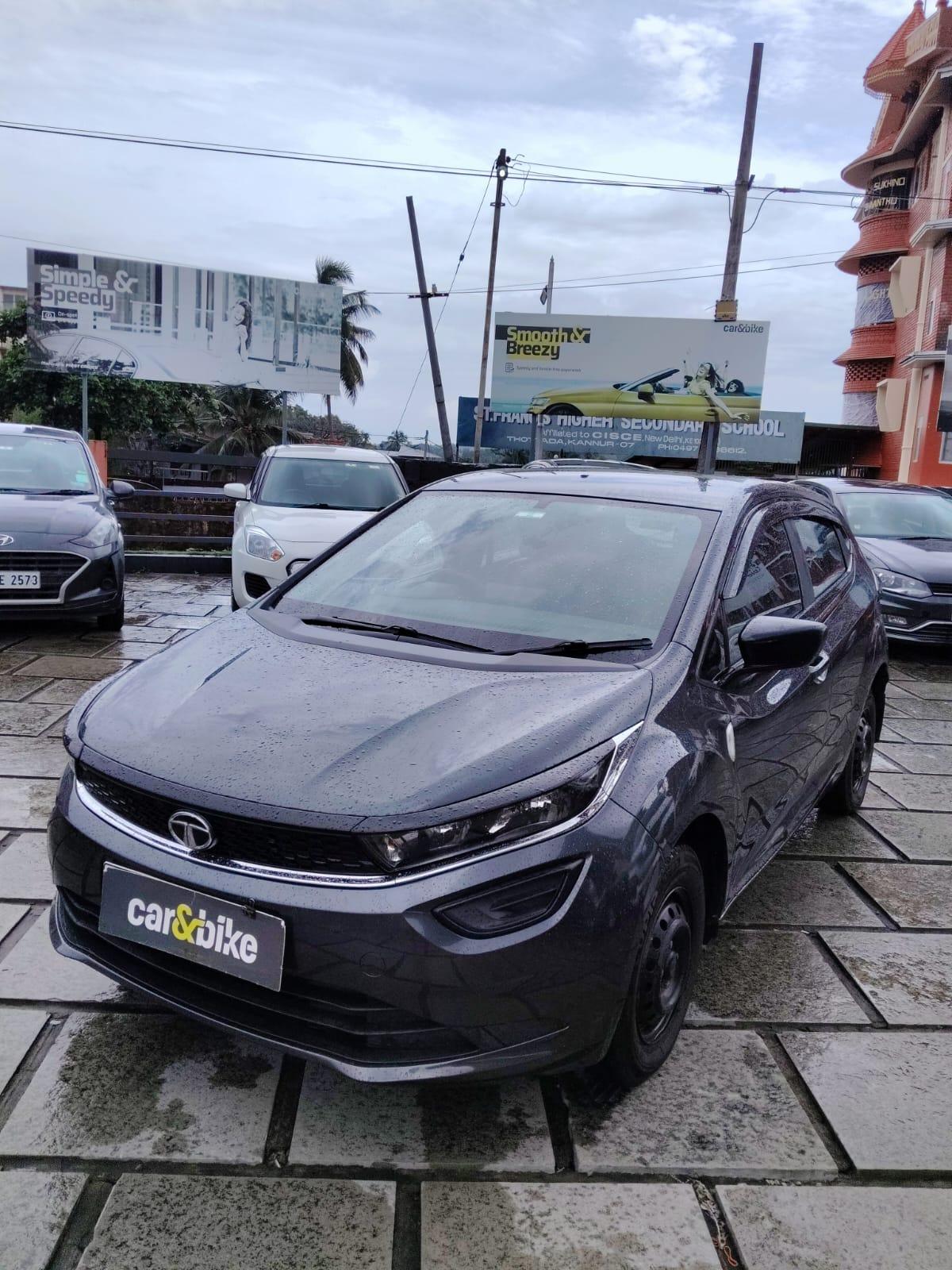 2020 Tata Altroz XE Petrol 2020 Tata Altroz XE Petrol