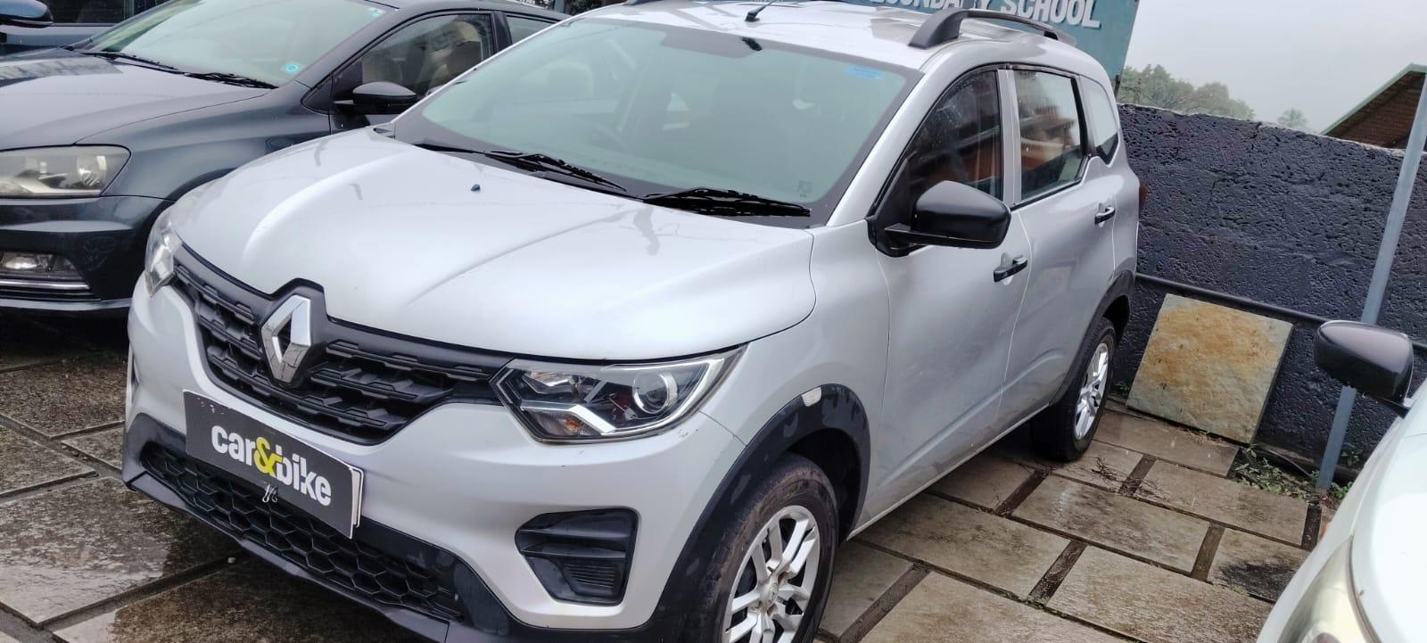 2022 Renault Triber RXL 2022 Renault Triber RXL