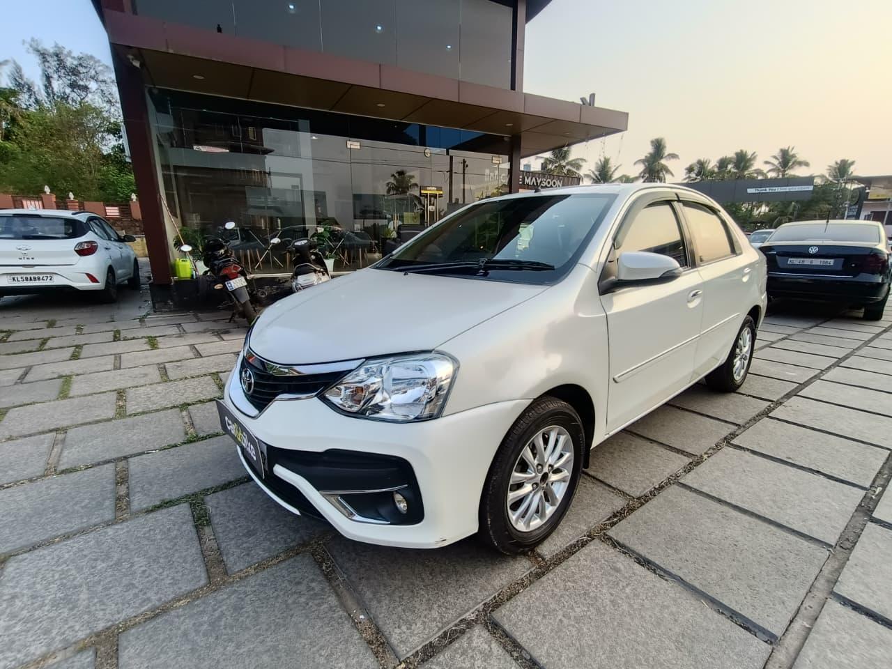 2017 Toyota Etios VX 2017 Toyota Etios VX