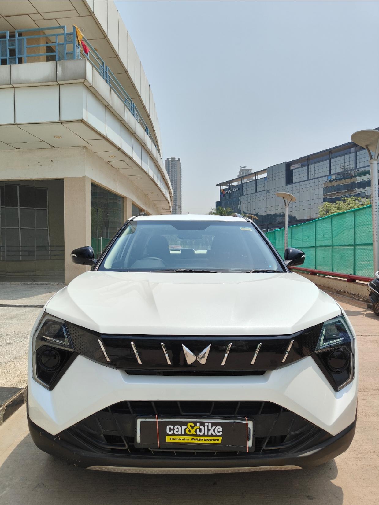 2024 Mahindra XUV 3XO MX3 1.5 Turbo Diesel 2024 Mahindra XUV 3XO MX3 1.5 Turbo Diesel