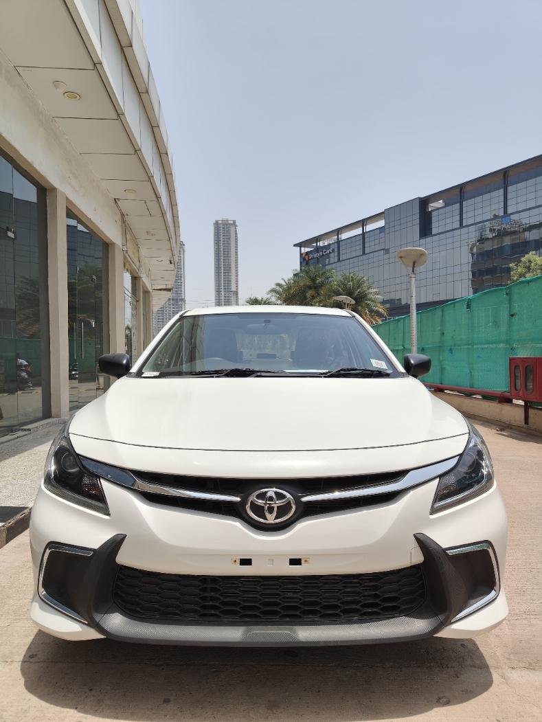2025 Toyota Glanza E MT 2025 Toyota Glanza E MT