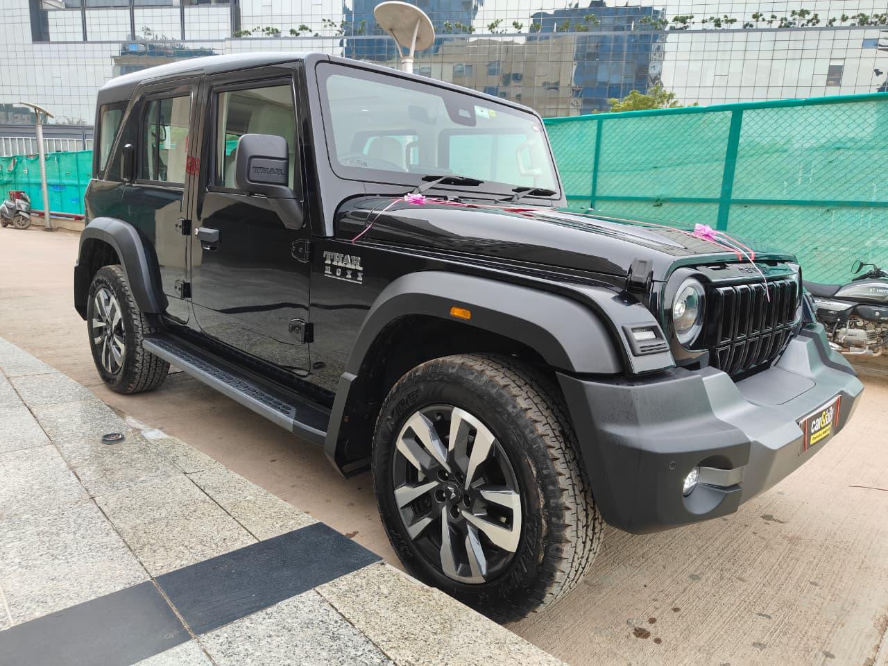 2024 Mahindra Thar Roxx AX7L Diesel 2WD AT 2024 Mahindra Thar Roxx AX7L Diesel 2WD AT