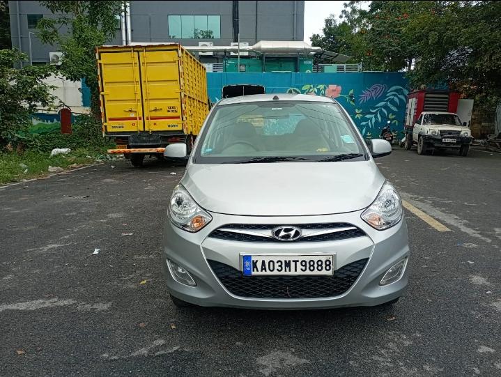 2014 Hyundai i10 Sportz 1.1 iRDE2 2014 Hyundai i10 Sportz 1.1 iRDE2