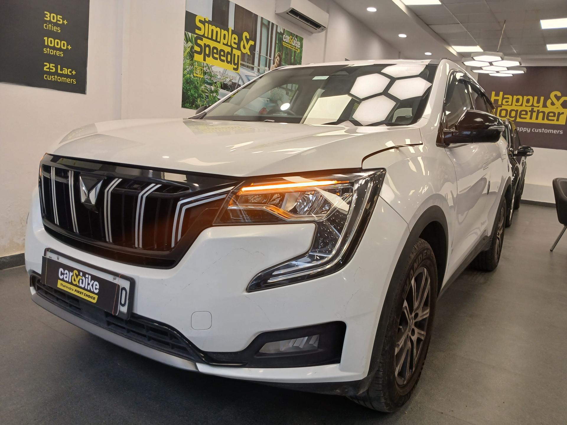 2022 Mahindra XUV700 AX7 MT Diesel 7 STR 2022 Mahindra XUV700 AX7 MT Diesel 7 STR