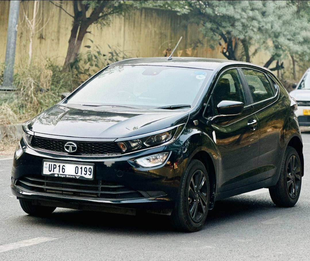 2023 Tata Altroz XZ Plus TC Dark Petrol 2023 Tata Altroz XZ Plus TC Dark Petrol