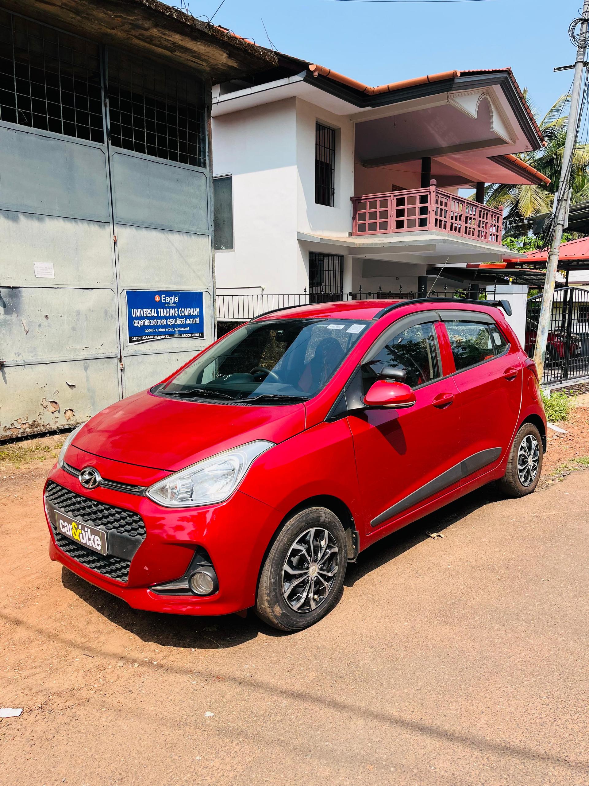 2018 Hyundai Grand i10 1.2 Sportz Petrol BS IV 2018 Hyundai Grand i10 1.2 Sportz Petrol BS IV