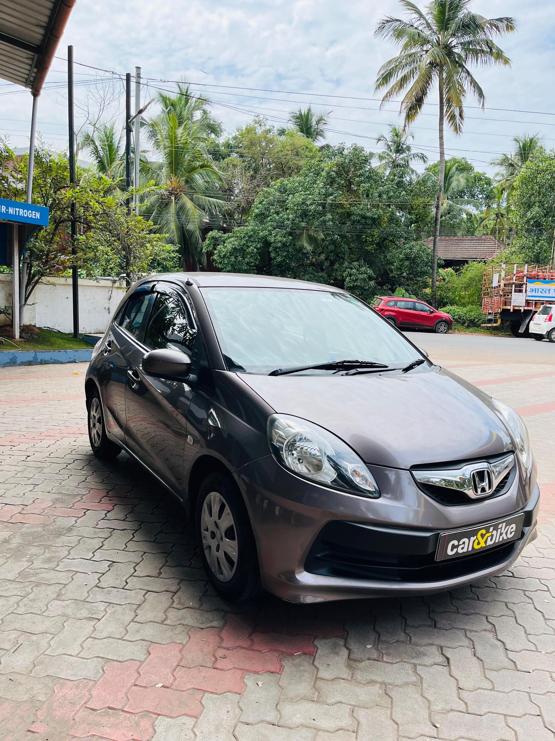 2013 Honda Brio S MT Petrol 2013 Honda Brio S MT Petrol