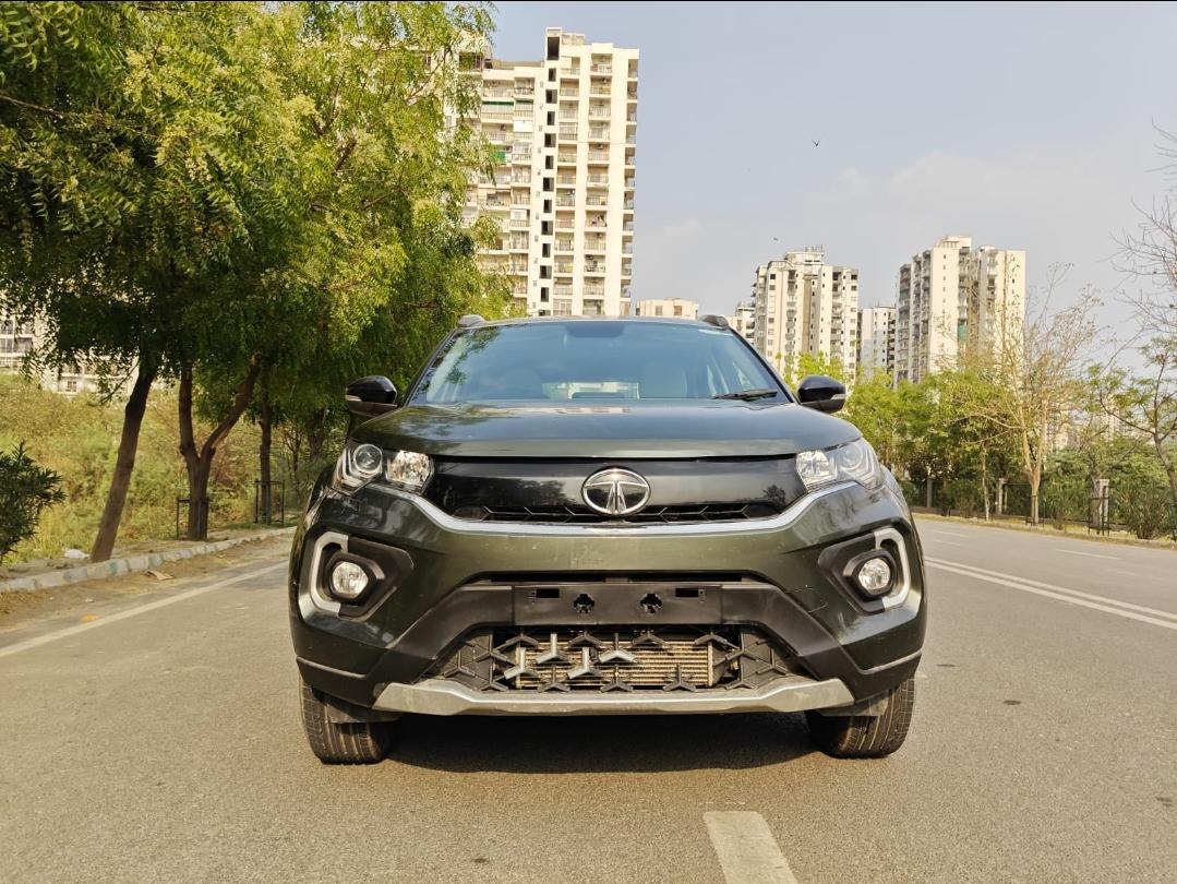 2022 Tata Nexon Revotorq XZA Plus Dual Tone AMT 2022 Tata Nexon Revotorq XZA Plus Dual Tone AMT