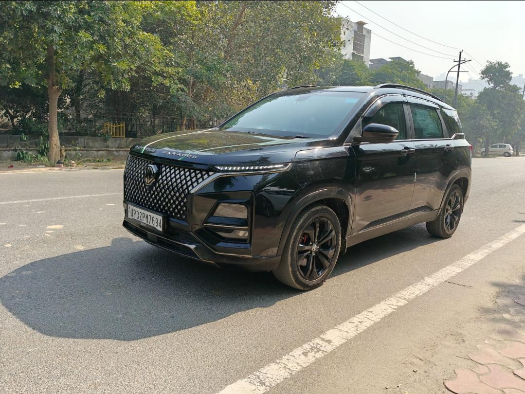 2024 MG Hector Plus Savvy Pro 7 Seater CVT Petrol 2024 MG Hector Plus Savvy Pro 7 Seater CVT Petrol