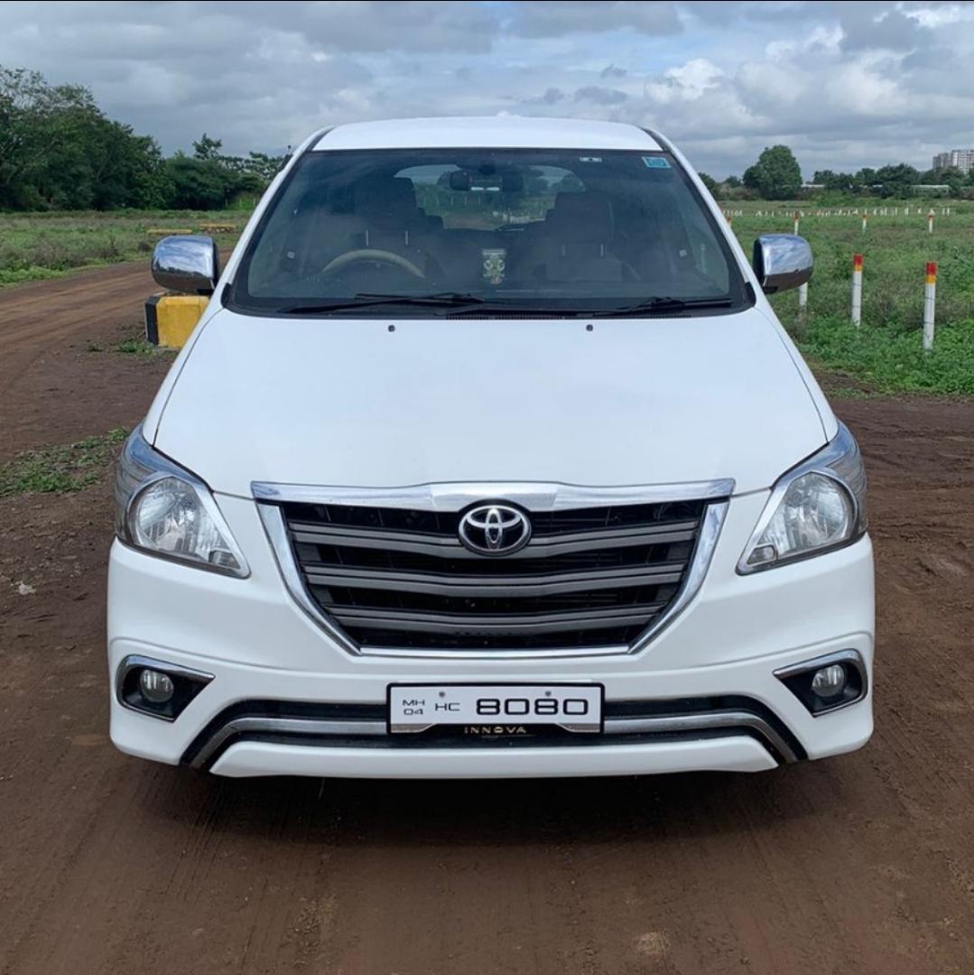 2015 Toyota Innova Euro IV 2.5 G 8 Seater 2015 Toyota Innova Euro IV 2.5 G 8 Seater