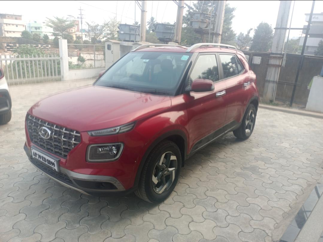 2020 Hyundai Venue SX Plus 1.0 Petrol AT 2020 Hyundai Venue SX Plus 1.0 Petrol AT