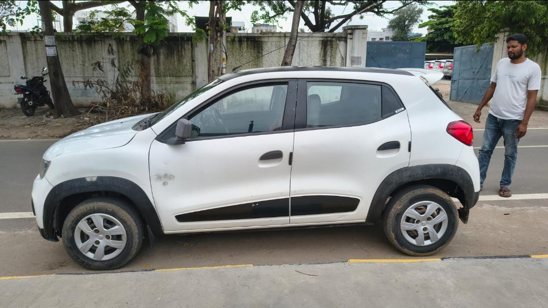 2015 Renault Kwid RXL 1.0 BS IV 2015 Renault Kwid RXL 1.0 BS IV