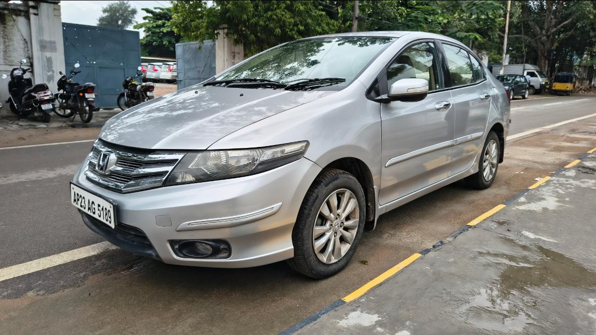2012 Honda City 1.5 V MT 2012 Honda City 1.5 V MT