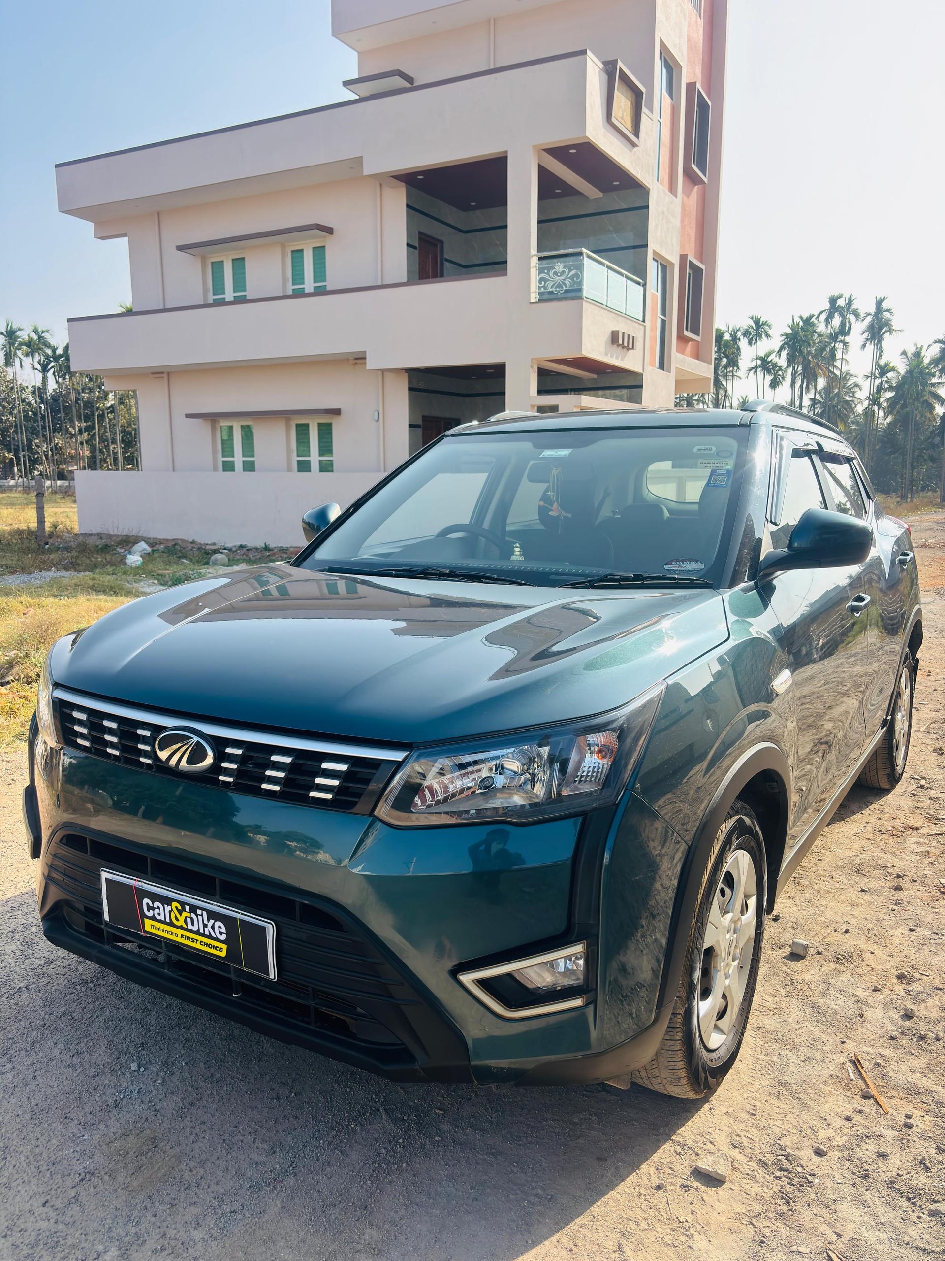 2022 Mahindra XUV300 W6 Diesel BS IV 2022 Mahindra XUV300 W6 Diesel BS IV