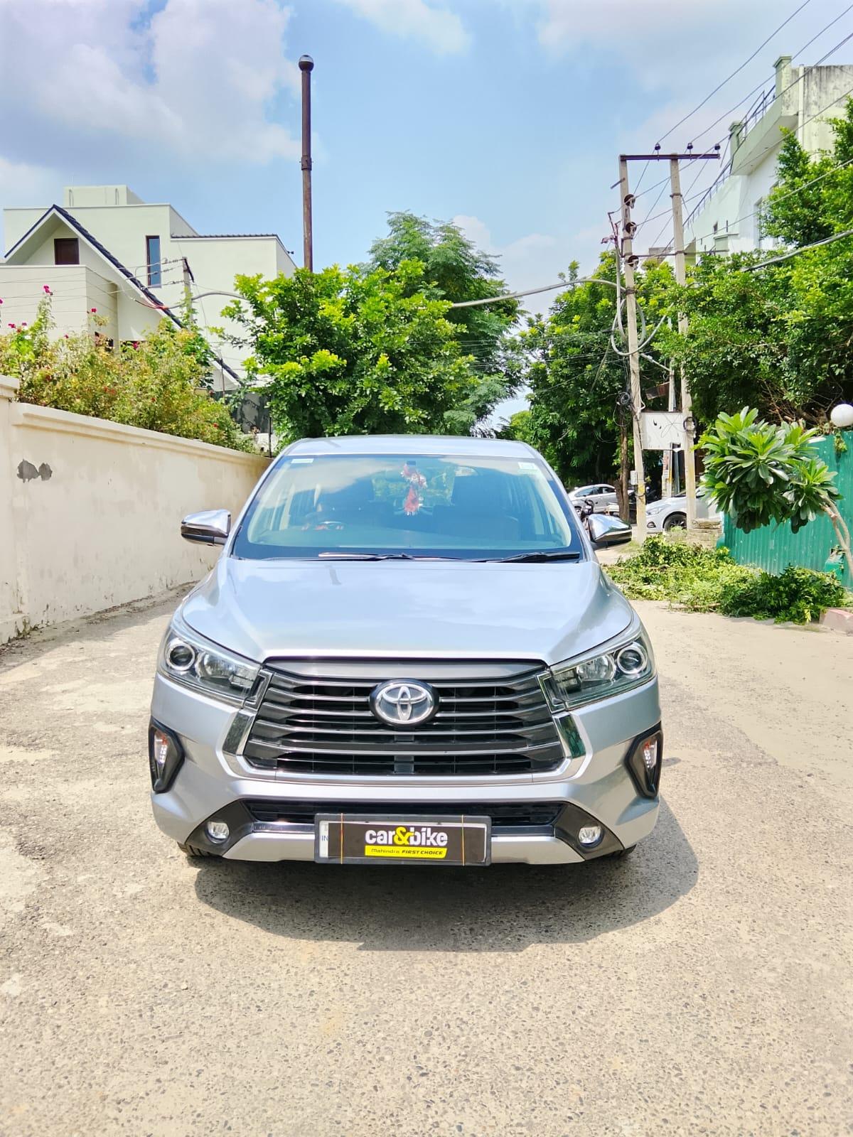 2019 Toyota Innova Crysta 2.8 Z 7 STR 2019 Toyota Innova Crysta 2.8 Z 7 STR