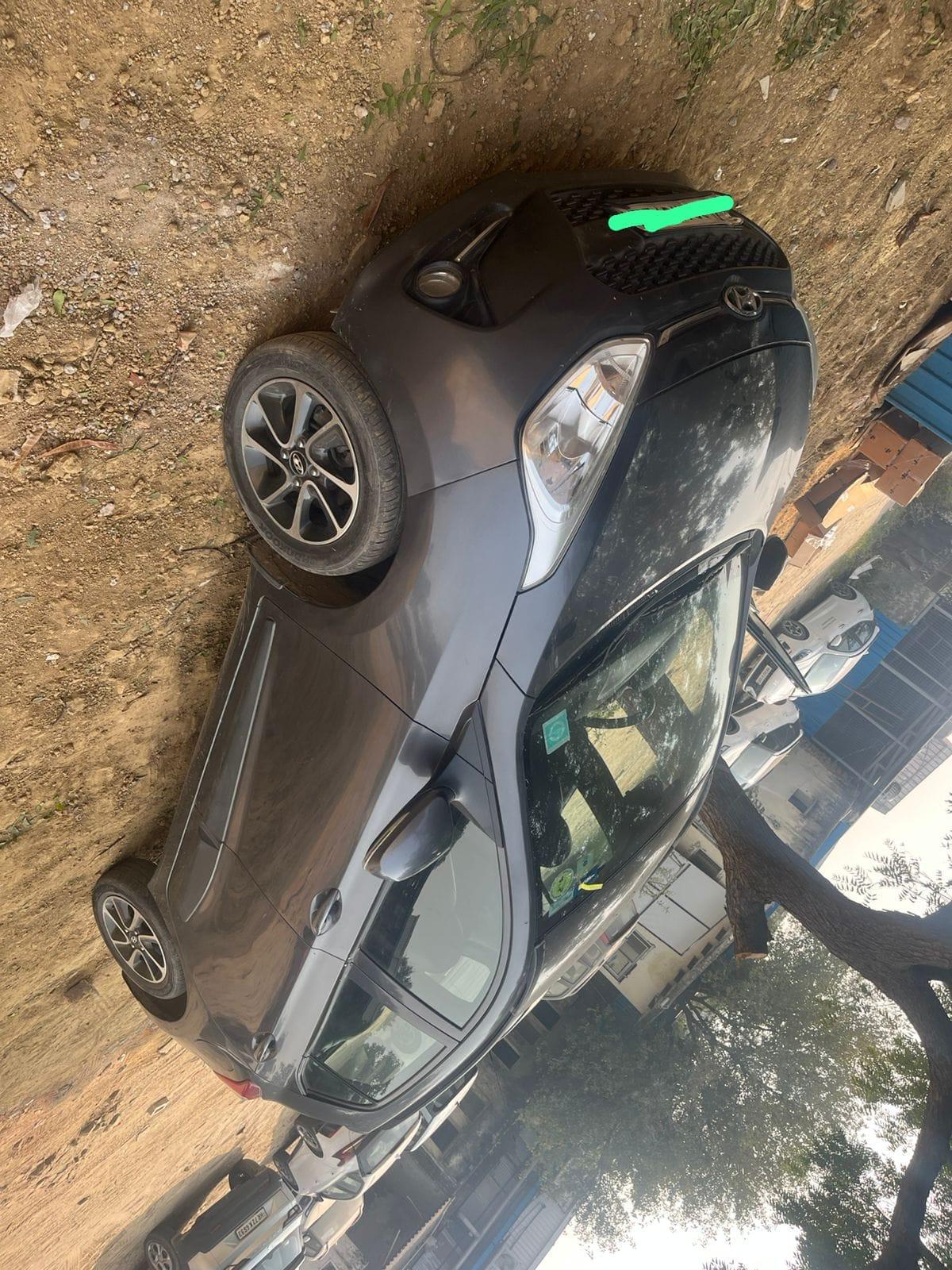 2018 Hyundai Grand i10 1.2 Sportz Petrol AT 2018 Hyundai Grand i10 1.2 Sportz Petrol AT