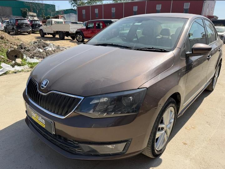 2020 Skoda Rapid 1.0 TSI Ambition MT 2020 Skoda Rapid 1.0 TSI Ambition MT