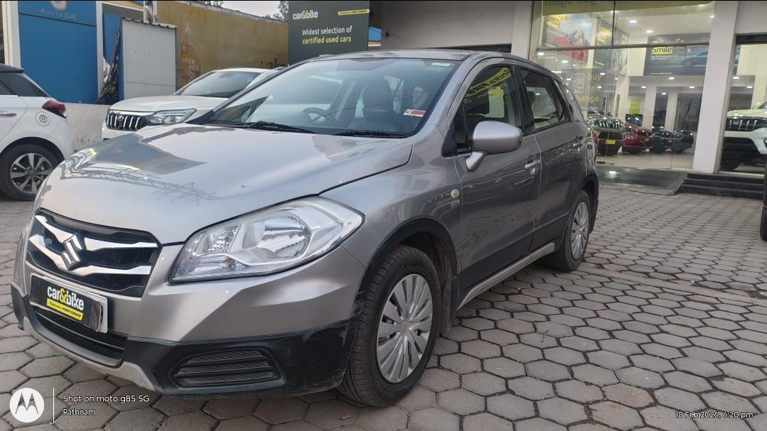 2015 Maruti Suzuki S-Cross Sigma 2015 Maruti Suzuki S-Cross Sigma