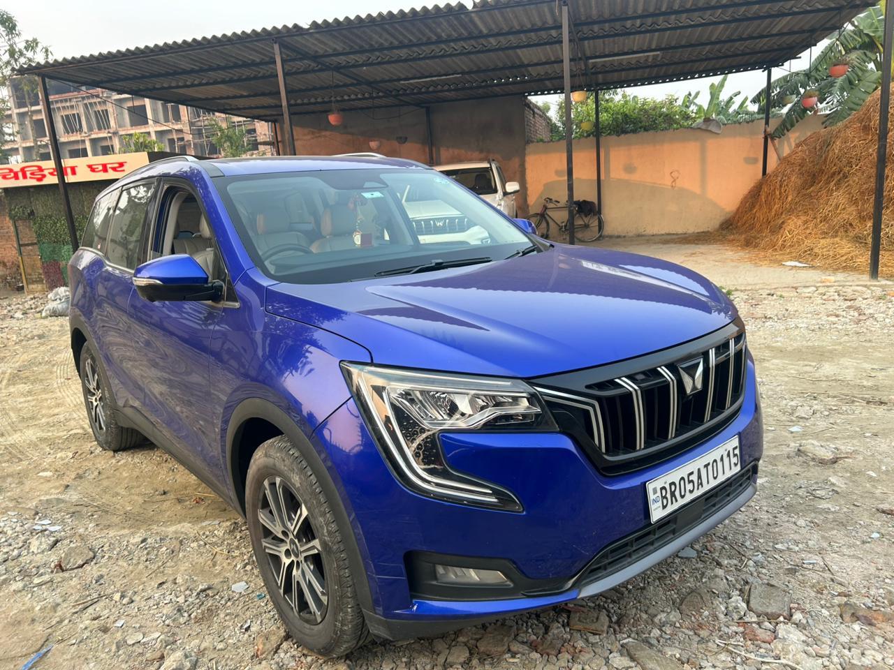 2022 Mahindra XUV700 AX7 MT Luxury Diesel 7 STR 2022 Mahindra XUV700 AX7 MT Luxury Diesel 7 STR