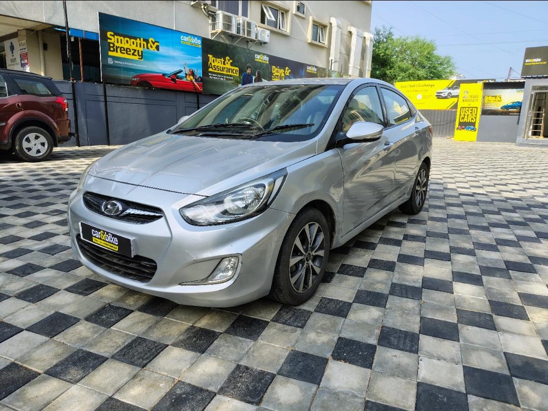 2014 Hyundai Fluidic Verna 1.6 CRDI SX 2014 Hyundai Fluidic Verna 1.6 CRDI SX