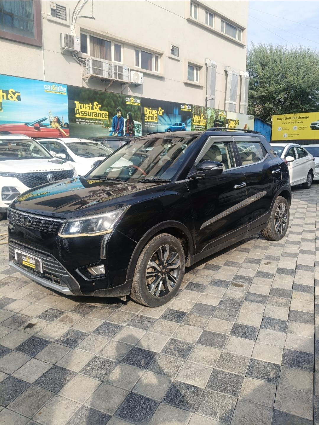 2021 Mahindra XUV300 W8 (O) Diesel 2021 Mahindra XUV300 W8 (O) Diesel