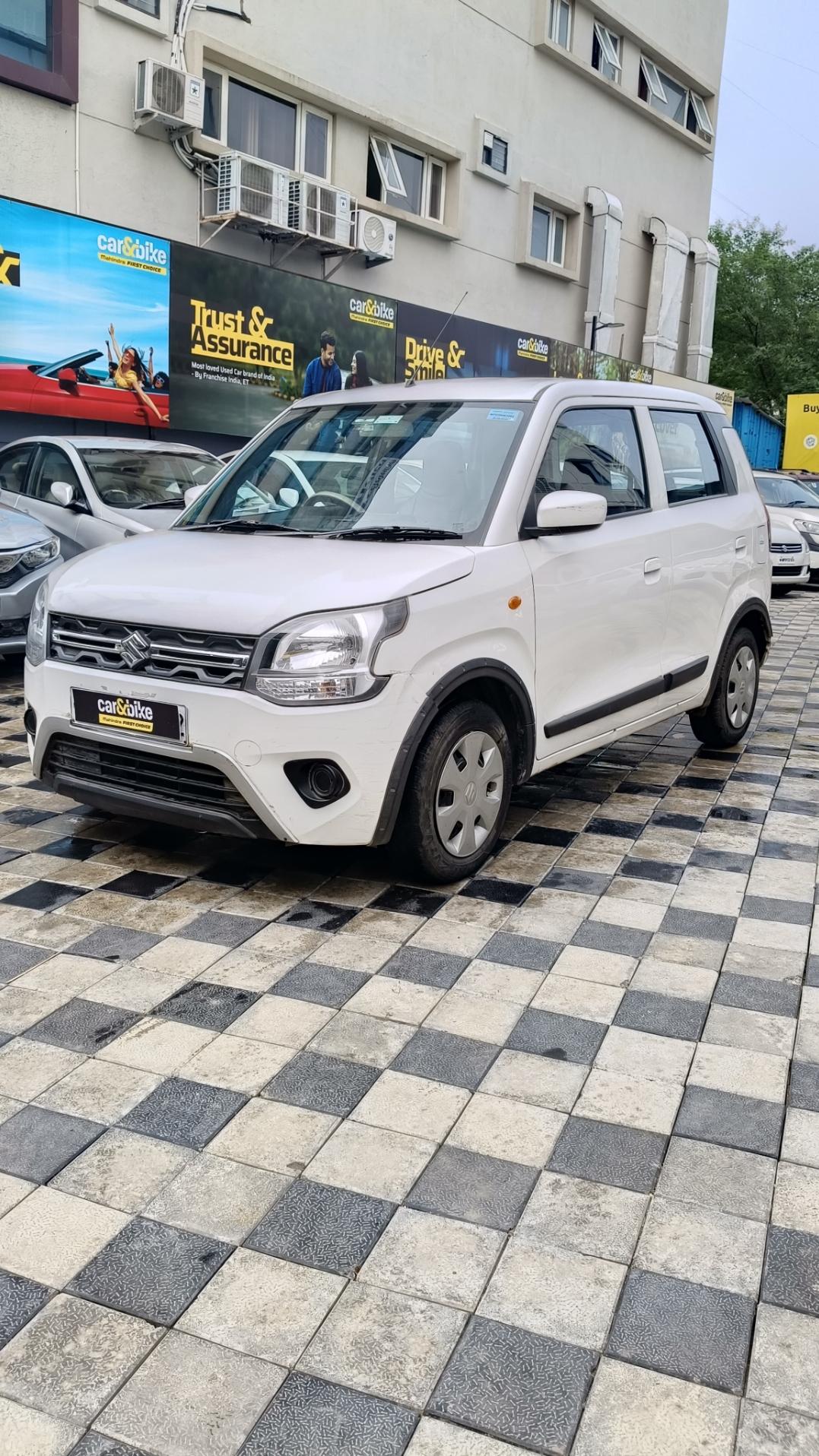 2022 Maruti Suzuki Wagon R VXI 1.2 (O) 2022 Maruti Suzuki Wagon R VXI 1.2 (O)