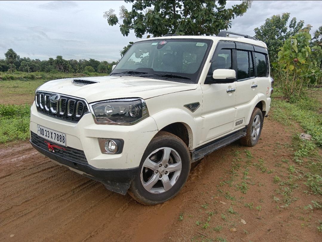 2019 Mahindra Scorpio S11 2WD BS IV 2019 Mahindra Scorpio S11 2WD BS IV
