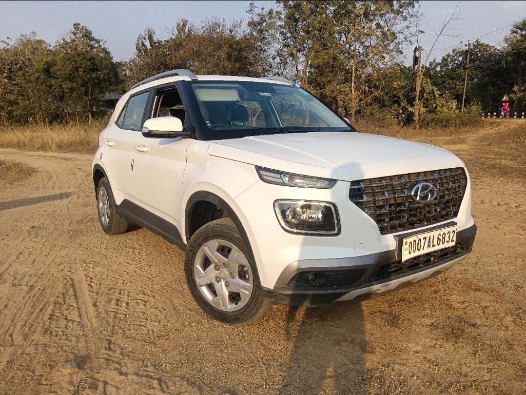 2022 Hyundai Venue S Plus 1.2 Petrol 2022 Hyundai Venue S Plus 1.2 Petrol