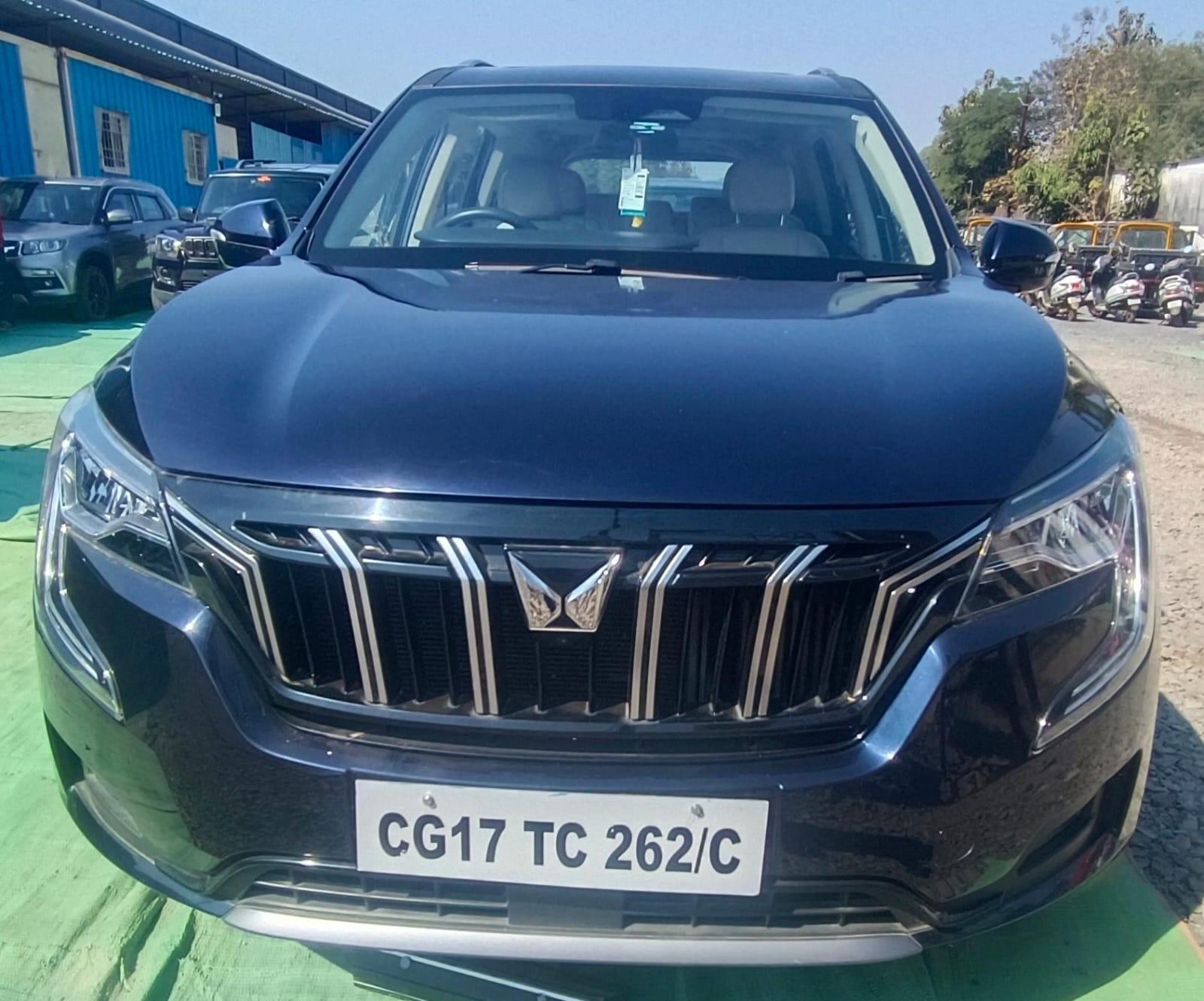 2023 Mahindra XUV700 AX7 MT Diesel 7 STR 2023 Mahindra XUV700 AX7 MT Diesel 7 STR