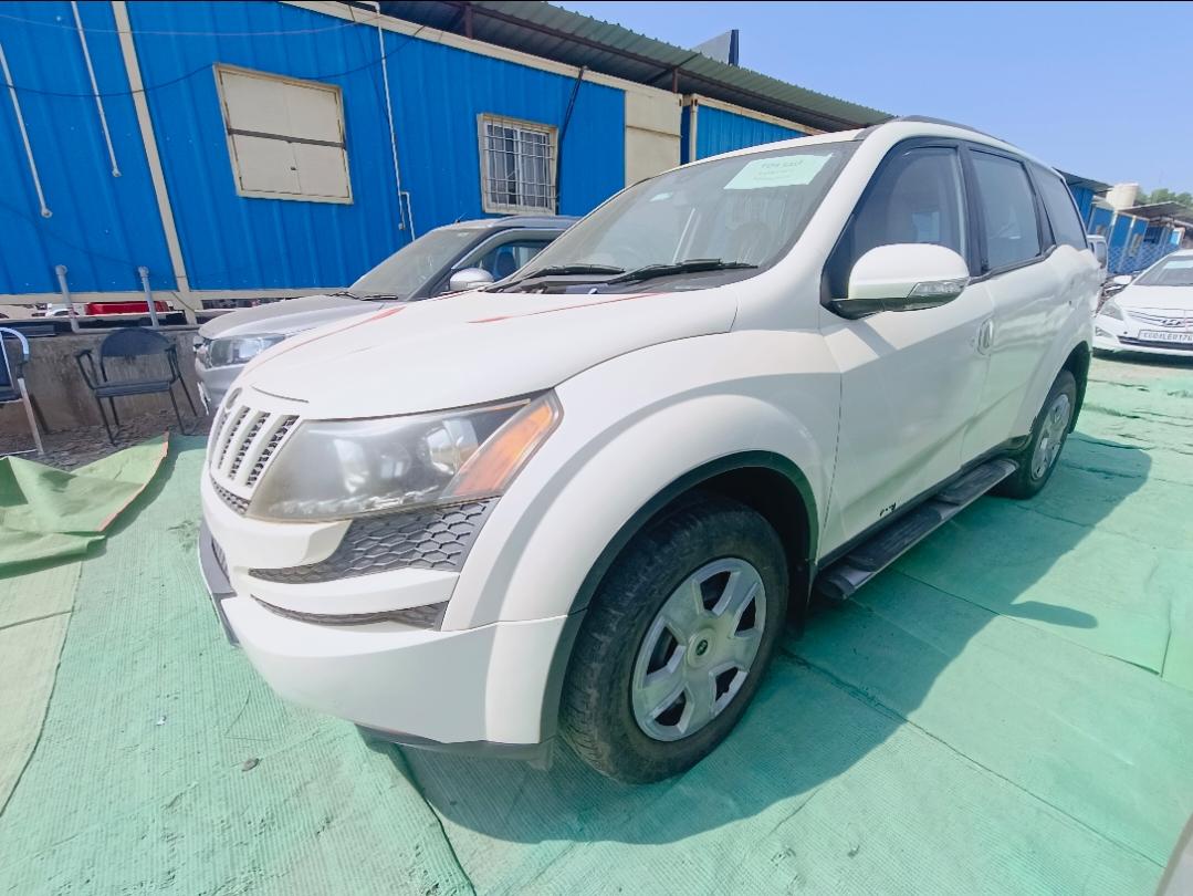2013 Mahindra XUV500 W6 FWD 2013 Mahindra XUV500 W6 FWD