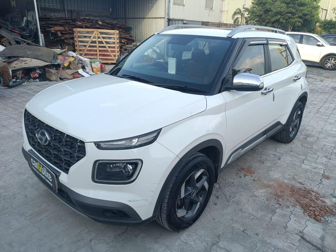 2021 Hyundai Venue SX (O) 1.5 Diesel 2021 Hyundai Venue SX (O) 1.5 Diesel
