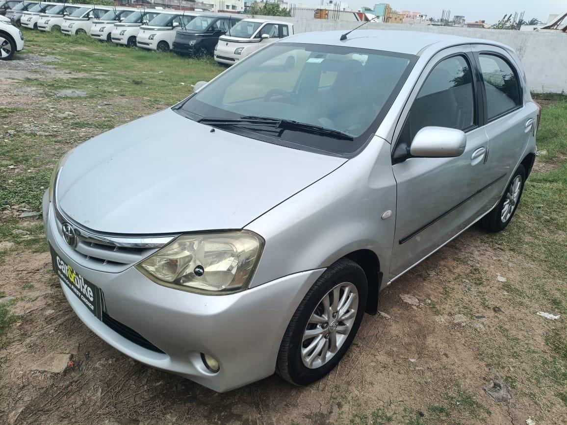 2011 Toyota Etios Liva V 2011 Toyota Etios Liva V