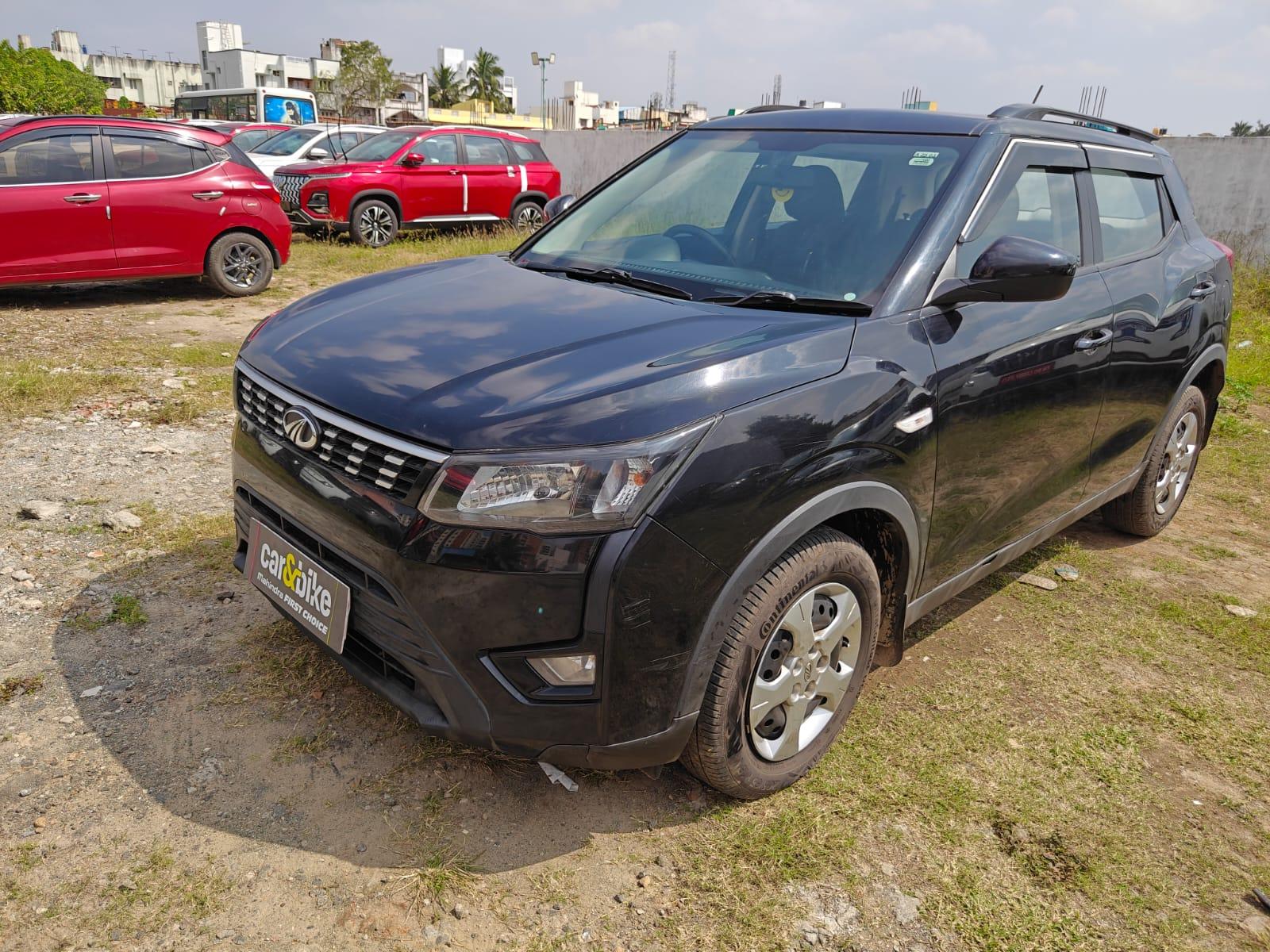 2022 Mahindra XUV300 W6 Diesel BS IV 2022 Mahindra XUV300 W6 Diesel BS IV