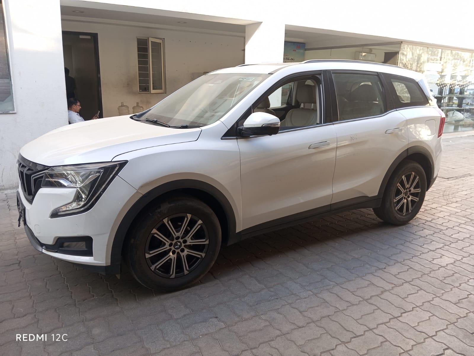 2023 Mahindra XUV700 AX7 AT Luxury Petrol 7 STR 2023 Mahindra XUV700 AX7 AT Luxury Petrol 7 STR