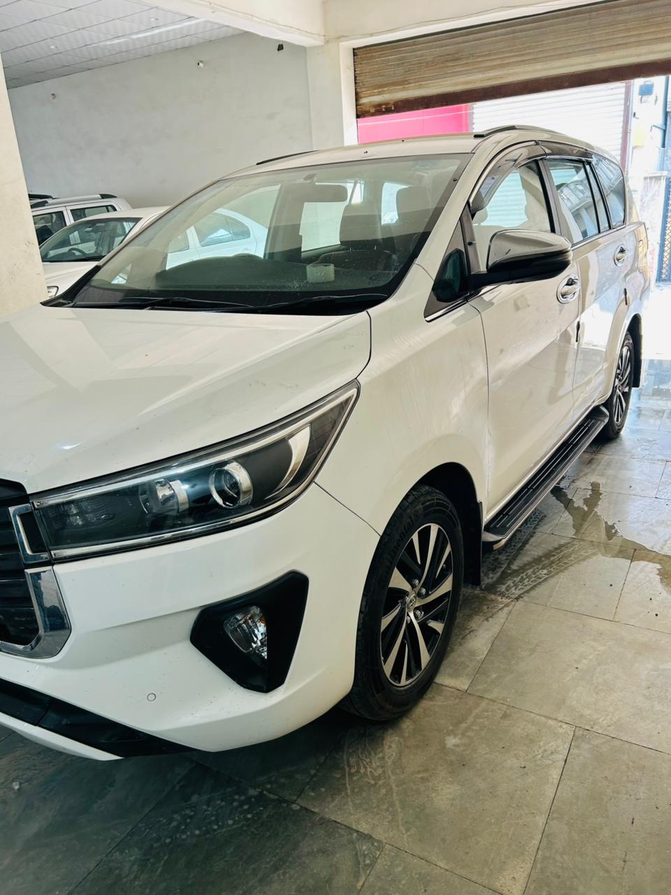 2022 Toyota Innova Crysta 2.4 ZX MT 7-Seater 2022 Toyota Innova Crysta 2.4 ZX MT 7-Seater