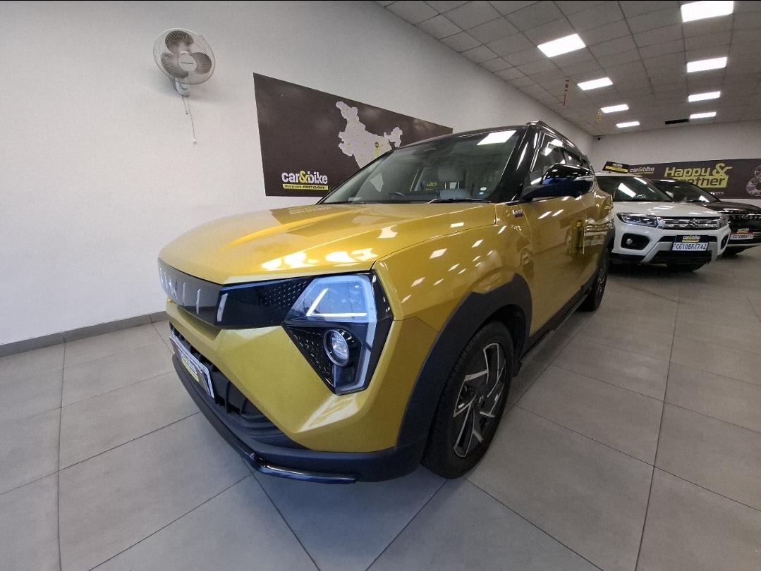 2024 Mahindra XUV 3XO AX7L 1.2 TGDi AT 2024 Mahindra XUV 3XO AX7L 1.2 TGDi AT