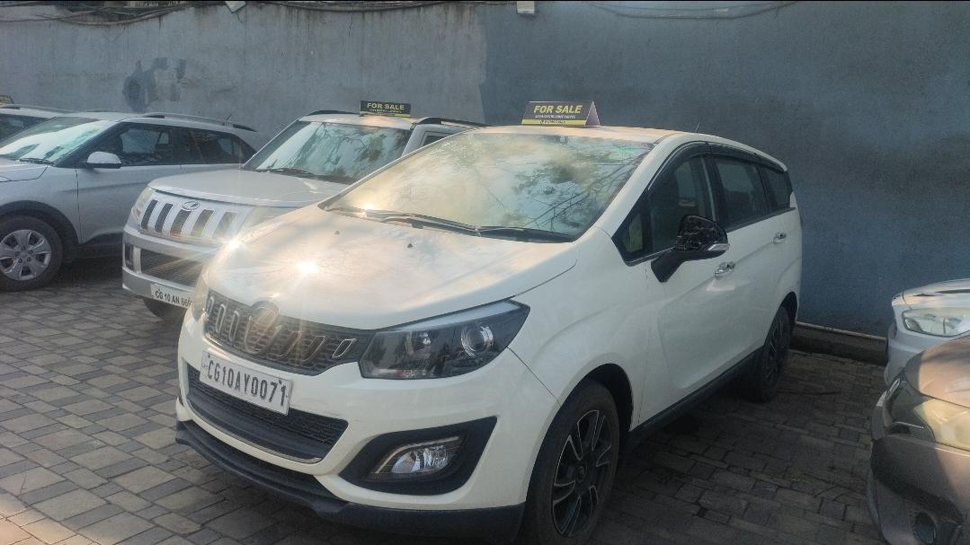2020 Mahindra Marazzo M6 Plus 7-Seater 2020 Mahindra Marazzo M6 Plus 7-Seater