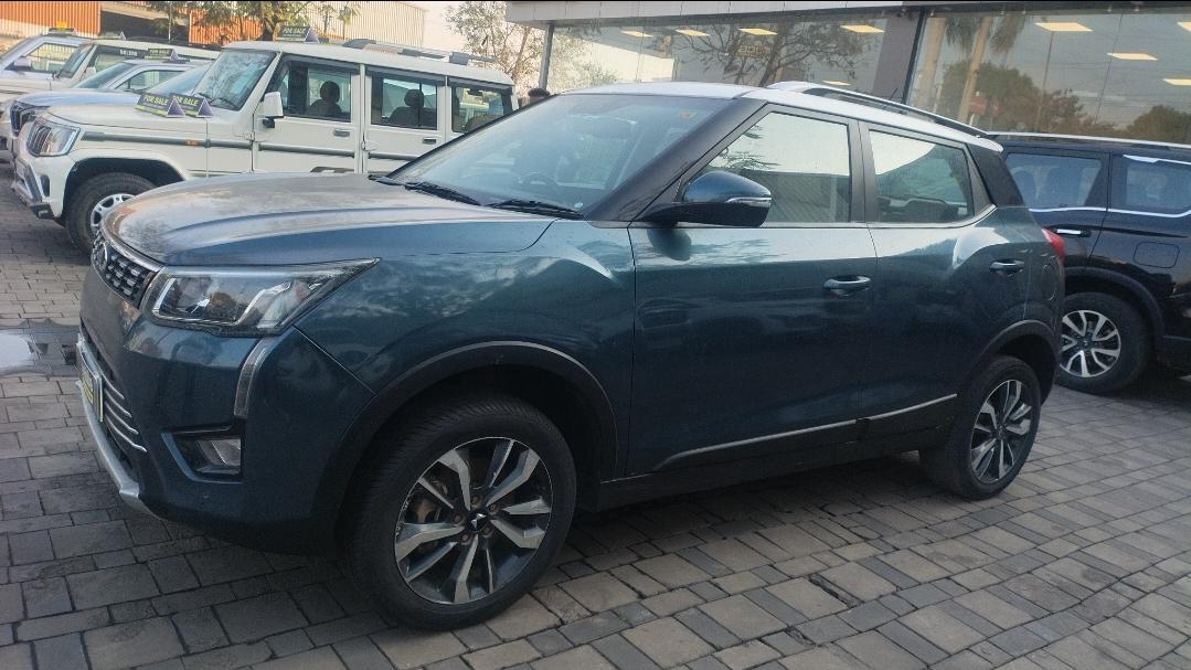 2019 Mahindra XUV300 W8 (O) Diesel BS IV 2019 Mahindra XUV300 W8 (O) Diesel BS IV