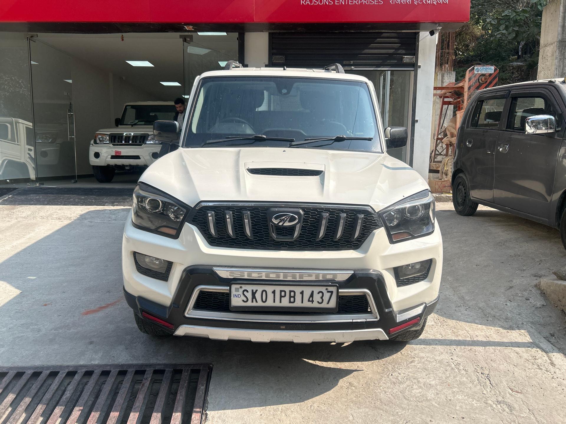 Used 2016 Mahindra Scorpio, Samdur, Gangtok Used 2016 Mahindra Scorpio, Samdur, Gangtok