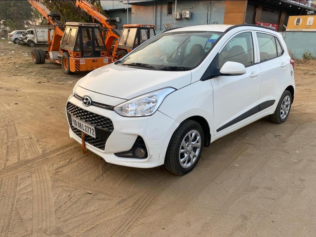 2019 Hyundai Grand i10 1.2 Sportz(O) Petrol 2019 Hyundai Grand i10 1.2 Sportz(O) Petrol