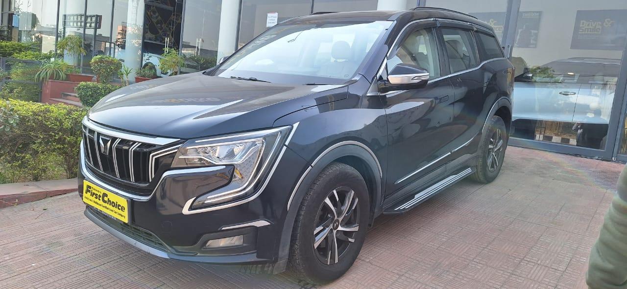 2022 Mahindra XUV700 AX5 AT Petrol 5 STR 2022 Mahindra XUV700 AX5 AT Petrol 5 STR