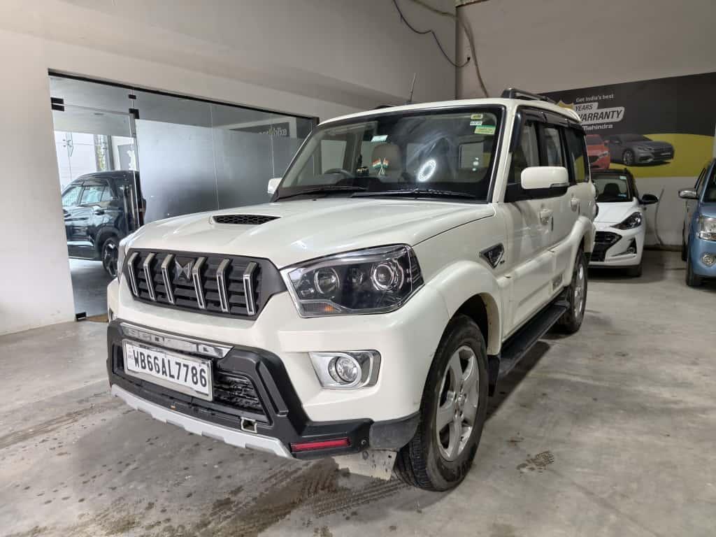 2022 Mahindra Scorpio S11 2WD BS IV 2022 Mahindra Scorpio S11 2WD BS IV
