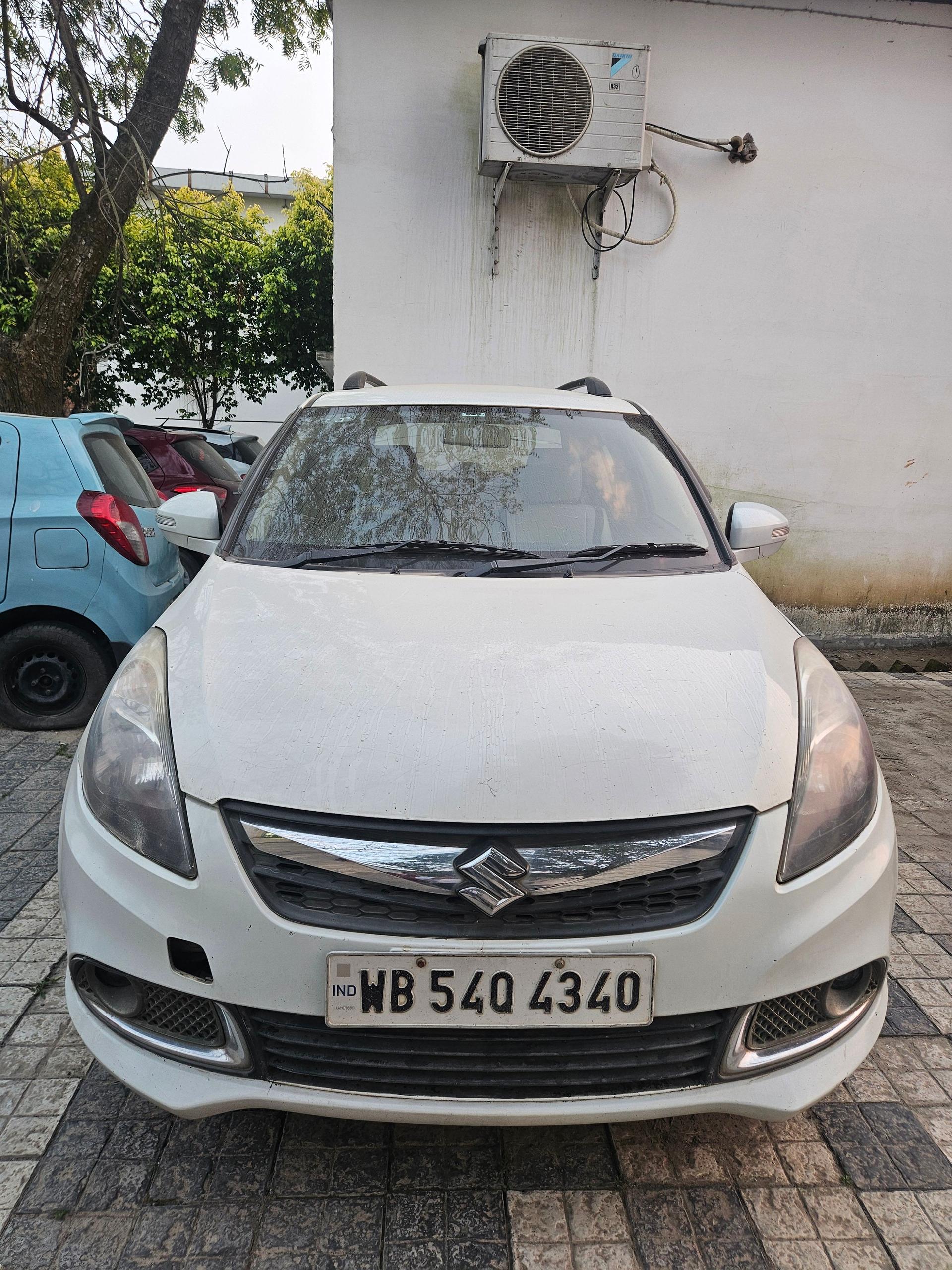 2015 Maruti Suzuki Swift DZire VDI 2015 Maruti Suzuki Swift DZire VDI