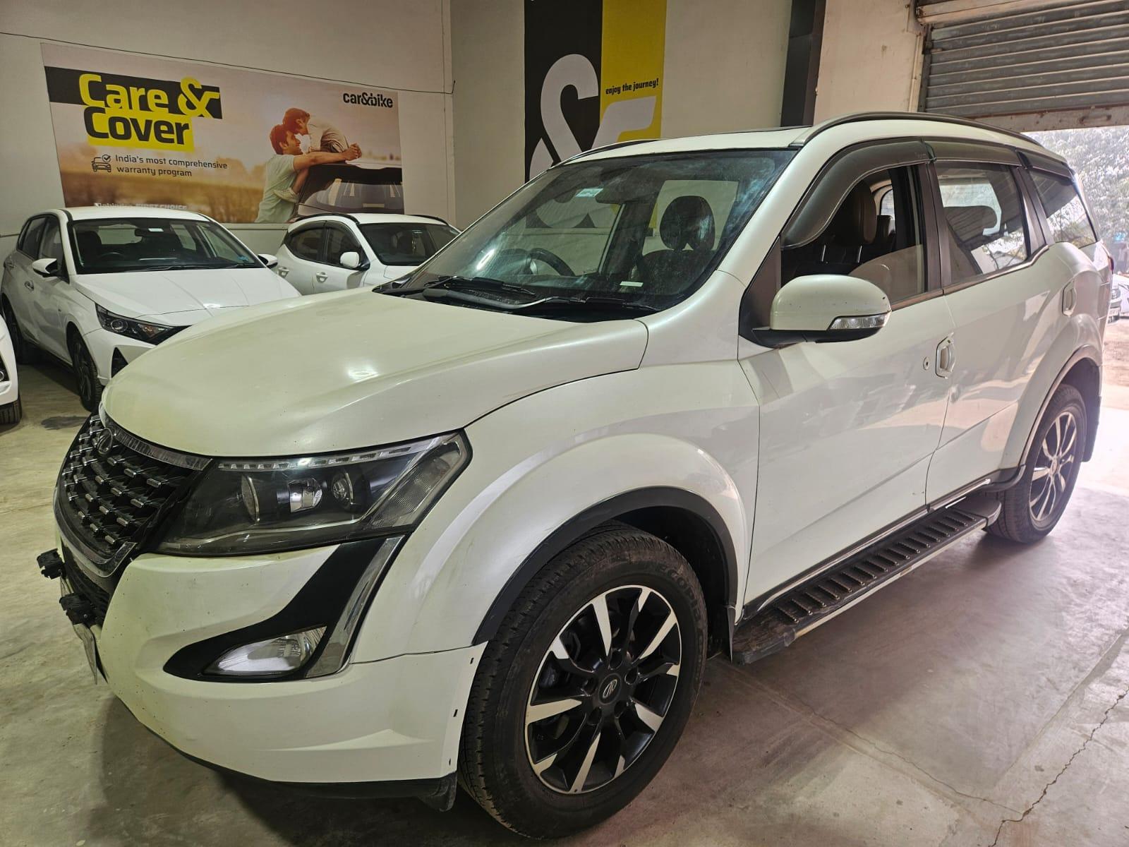 2019 Mahindra XUV500 W11 2019 Mahindra XUV500 W11