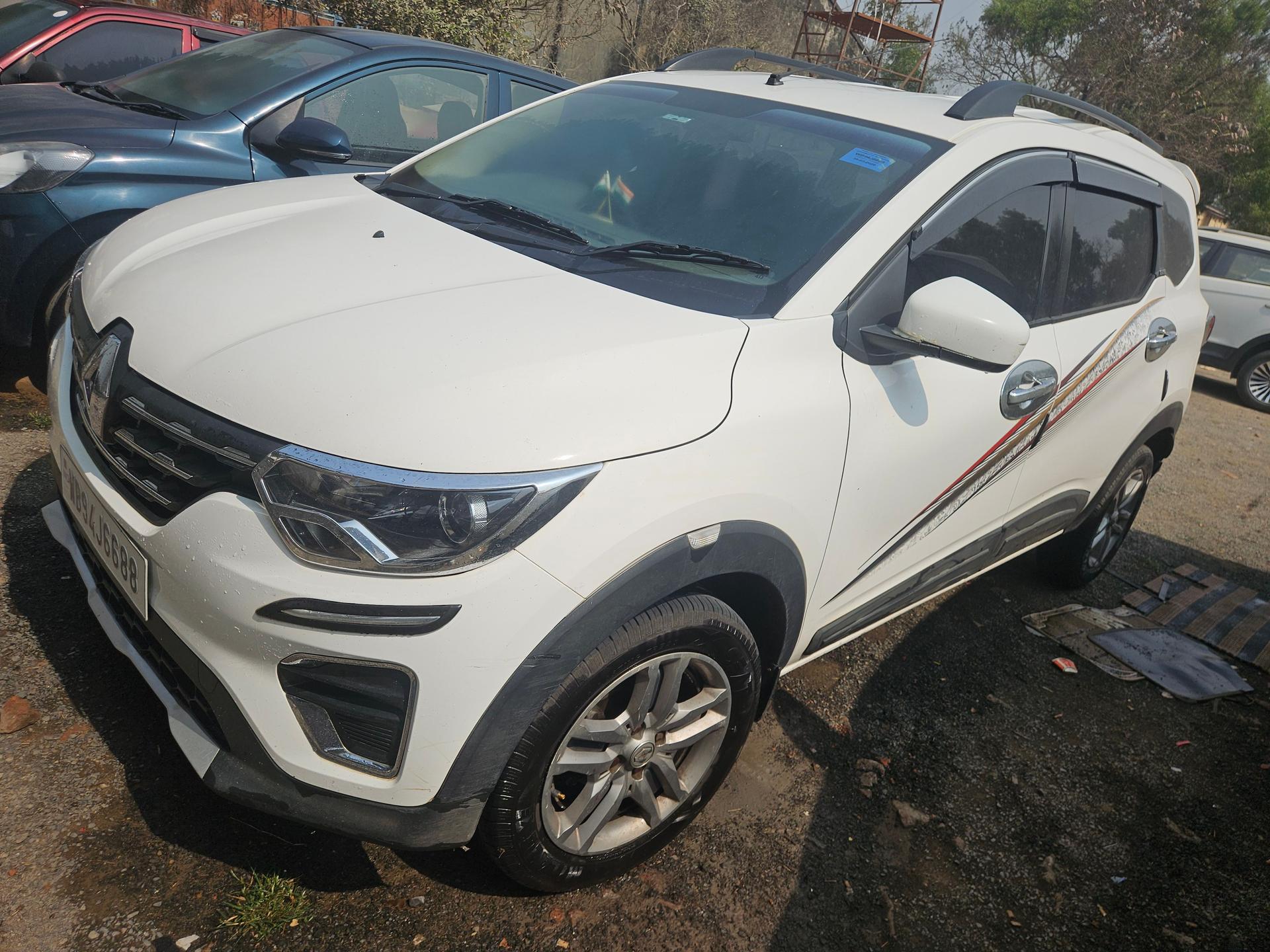 2020 Renault Triber RXZ 2020 Renault Triber RXZ