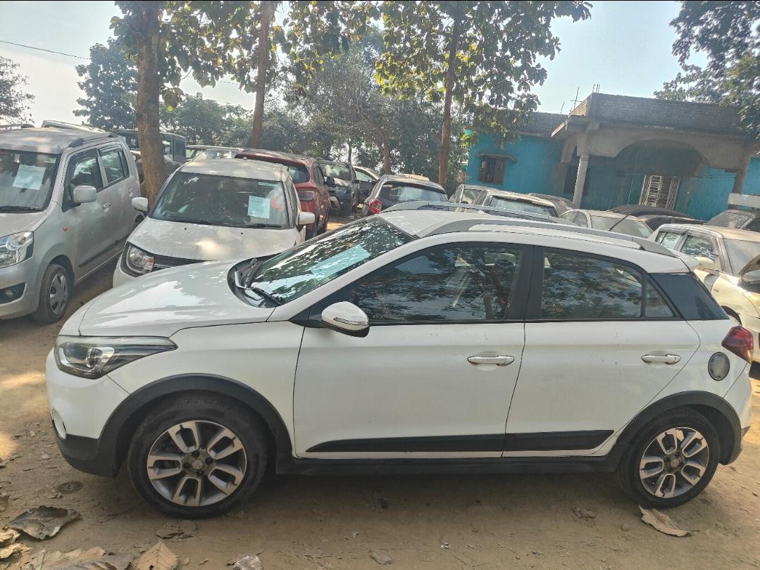 2017 Hyundai i20 Active 1.2 S 2017 Hyundai i20 Active 1.2 S