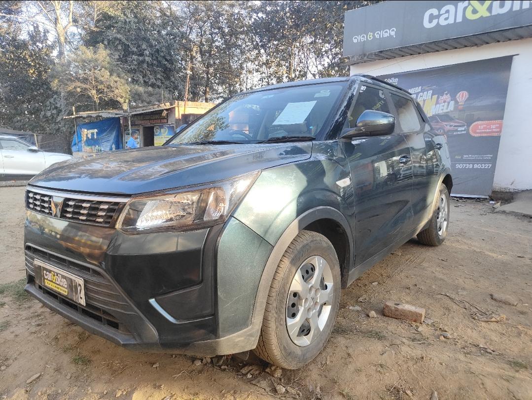 2023 Mahindra XUV300 W6 Diesel BS IV 2023 Mahindra XUV300 W6 Diesel BS IV