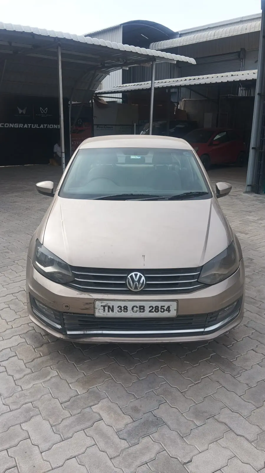 2015 Volkswagen Vento 1.5 L TDI Highline Diesel BS IV 2015 Volkswagen Vento 1.5 L TDI Highline Diesel BS IV