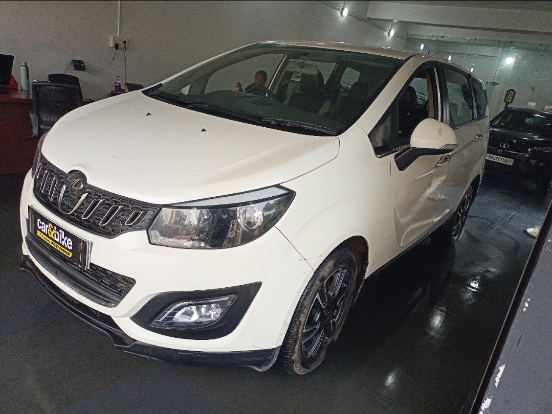 2020 Mahindra Marazzo M6 Plus 8-Seater 2020 Mahindra Marazzo M6 Plus 8-Seater