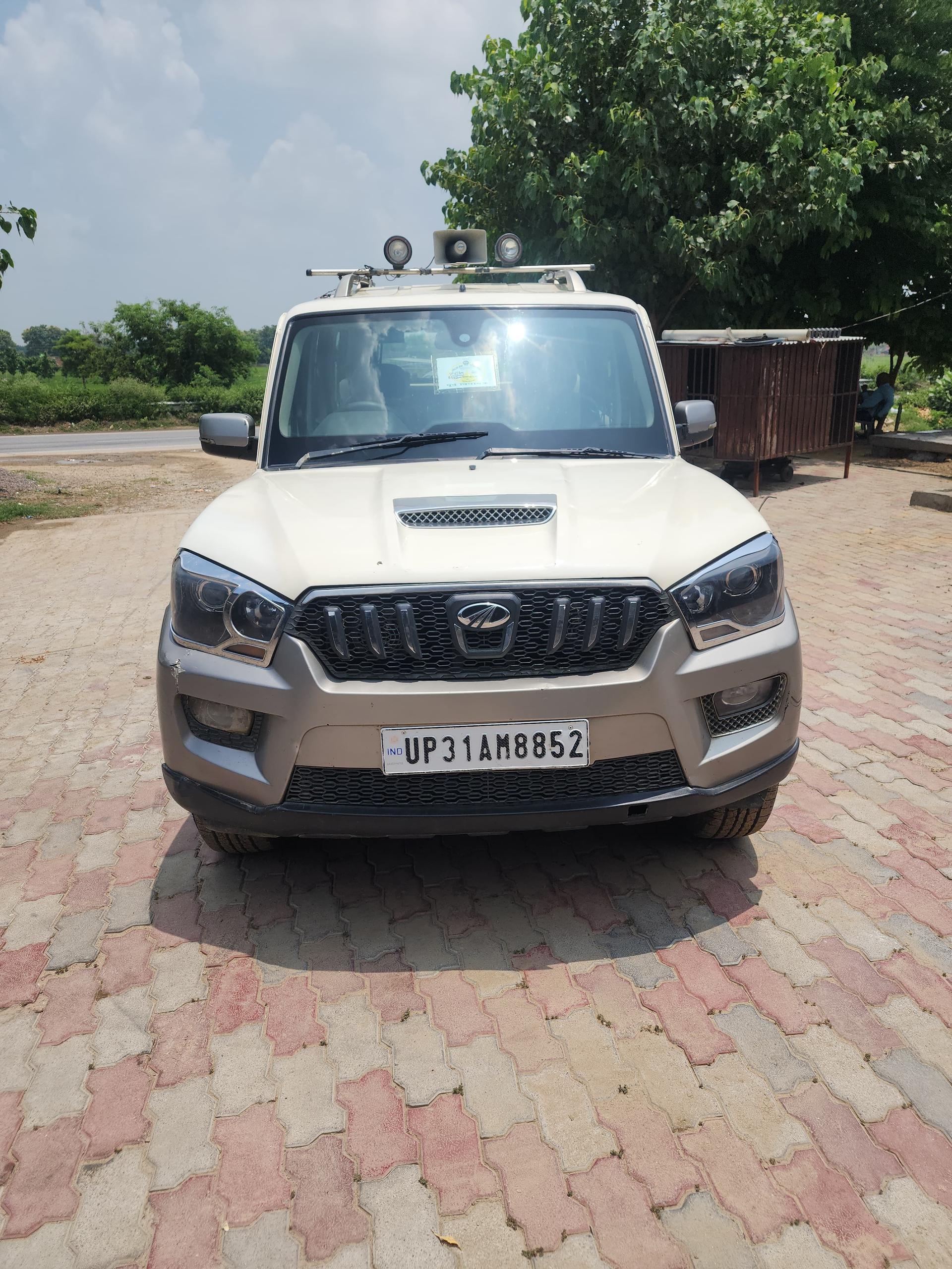 2016 Mahindra Scorpio S10 2WD 2016 Mahindra Scorpio S10 2WD